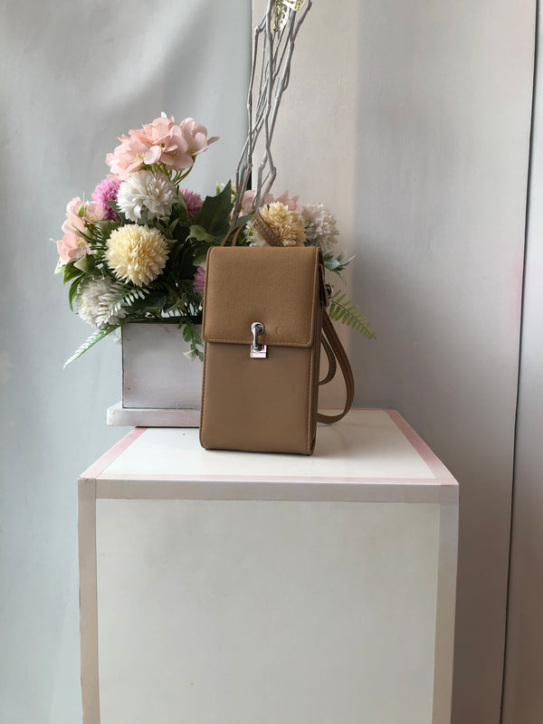 Cloe Beige- phone bag